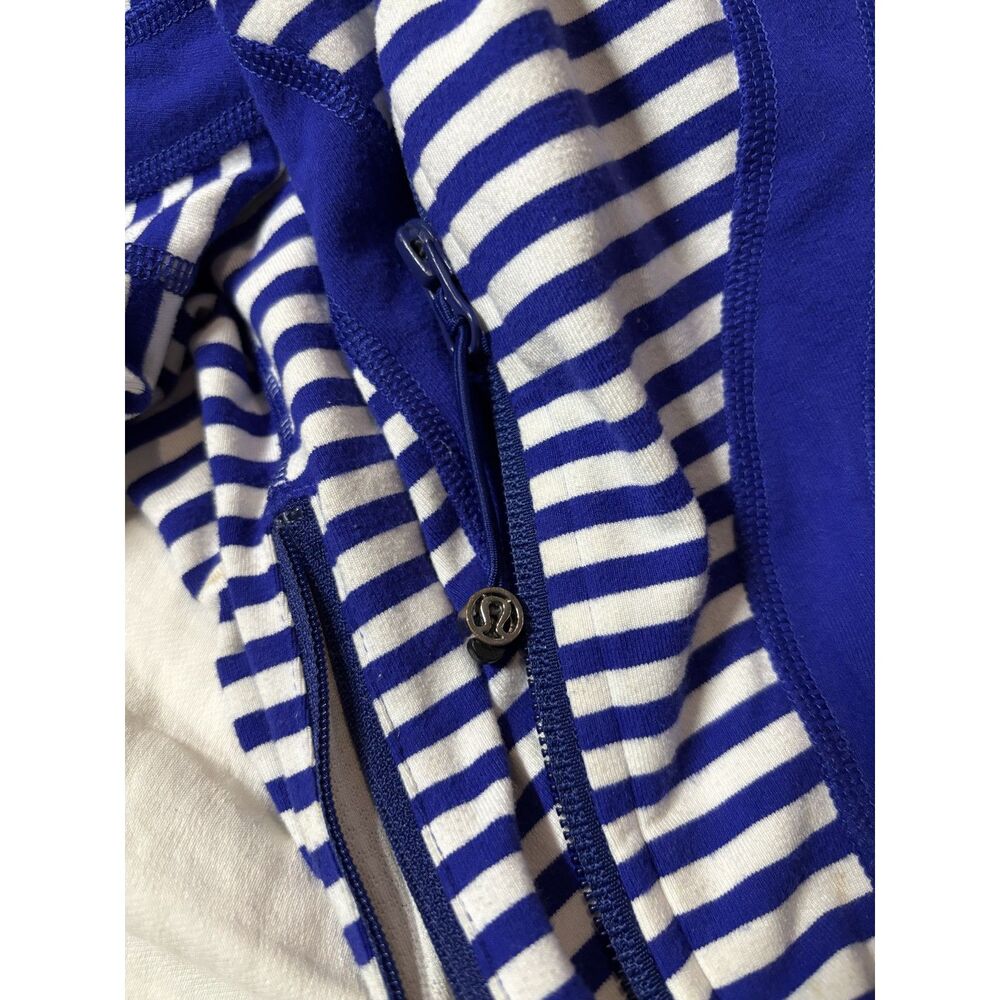 Lululemon Blue White Striped Define Style Full Zip Athletic Jacket Size 4 - Picture 5 of 6